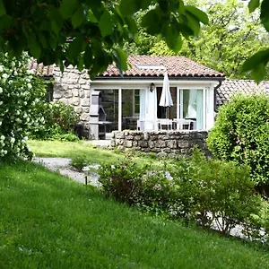  Lodge Les Grangeonnes, Nature, Piscine, Sauna Pour Accueil Familiale Ou De Groupe