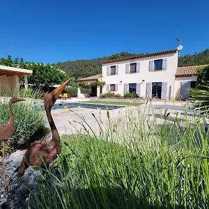 Dépendance Tropez Hébergement de vacances Le Luc